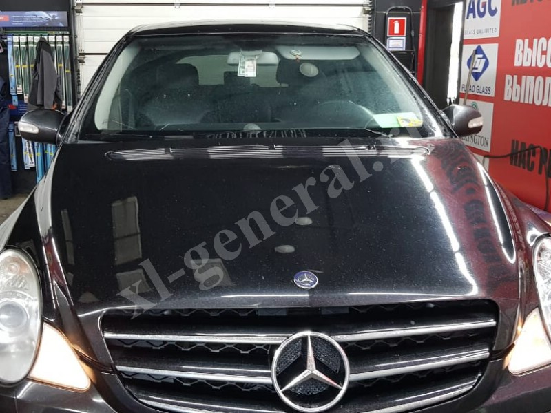 Лобовое стекло Mercedes R CL W251 2006-