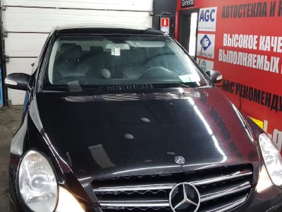 Установка лобового стекла Mercedes R CL W251 2006-