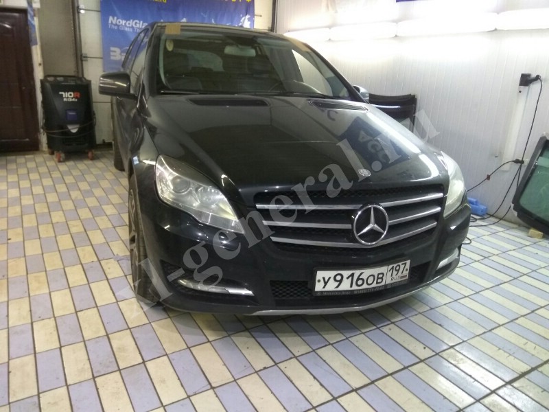 Лобовое стекло Mercedes R-Class 2006-2013