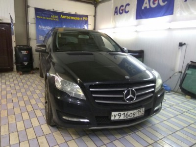 Установка автостекла Mercedes R-Class 2006-2013