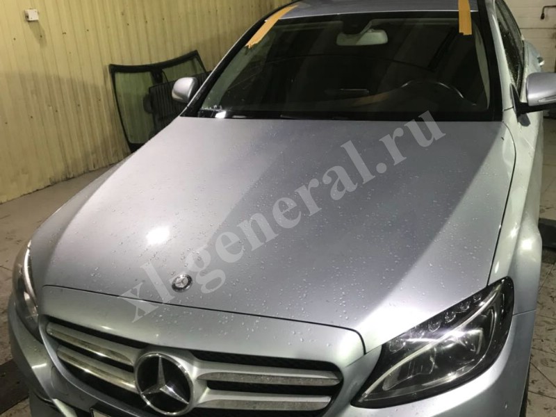 Лобовое стекло Mercedes W205 (C Class) 4D Sed -