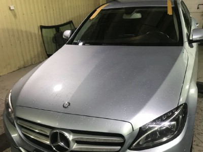 Установка автостекла Mercedes W205 (C Class) 4D Sed -