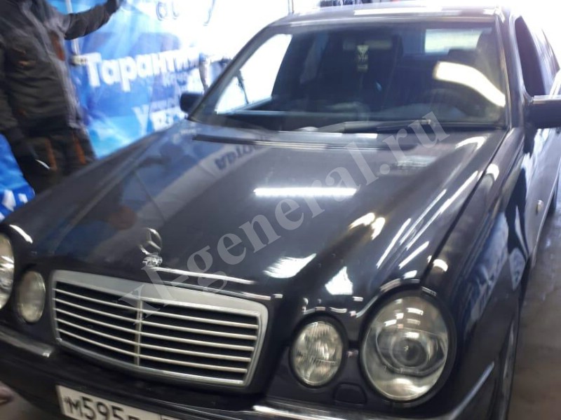 Установка автостекла Mercedes W210, E Class 200-430 1995-2003