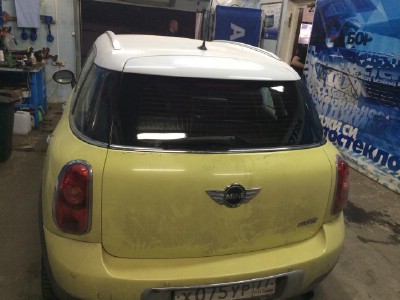 Установка лобового стекла Mini Cooper 2000-2006