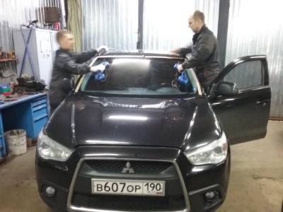 Установка лобового стекла MITSUBISHI ASX 5D -