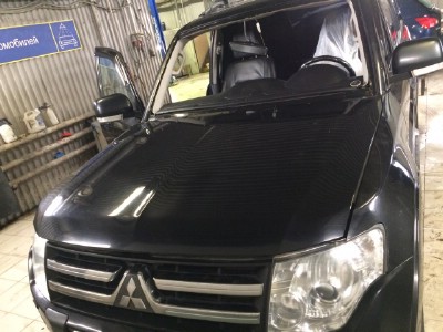 Установка лобового стекла Mitsubishi Shogunpajero III IV 3D-5D -