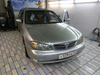 Установка автостекла Nissan Maxima QX (A33) 4D SED 2000-2006