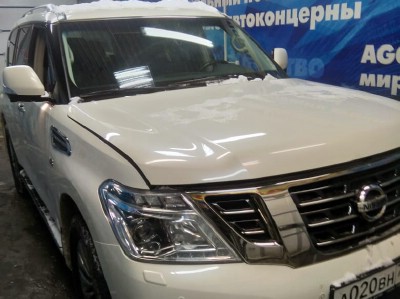 Установка автостекла Nissan Patrol 2010-