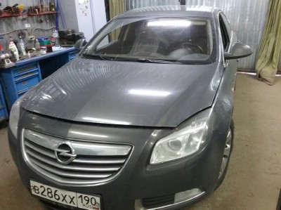 Установка лобового стекла Opel Insignia 2008-