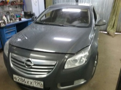 Установка лобового стекла Opel Insignia 2008-