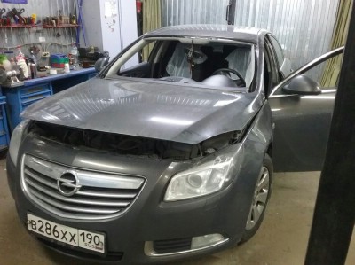 Установка лобового стекла Opel Insignia 2008-