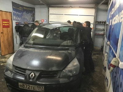 Установка лобового стекла Renault Espace IY Mini Van 2002-2014