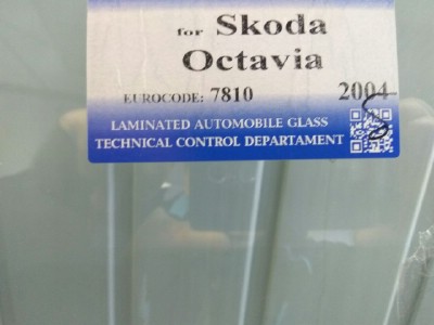 Установка лобового стекла Skoda OCTAVIA A5 5D HB 2004-2013
