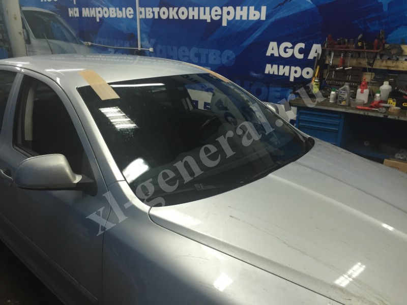 Лобовое стекло Skoda OCTAVIA A5 5D HB 2009-2013