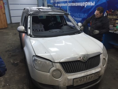 Установка лобового стекла SKODA YETI RANGER 5D 2009-2013