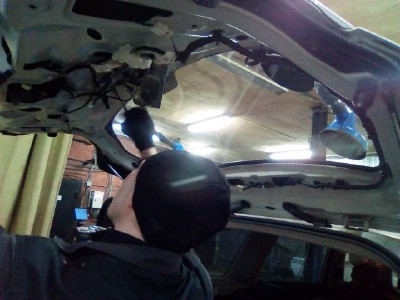 Установка заднего стекла Subaru Forester 2013-