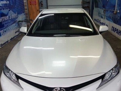 Установка автостекла Toyota Camry 4D Sed 2018-