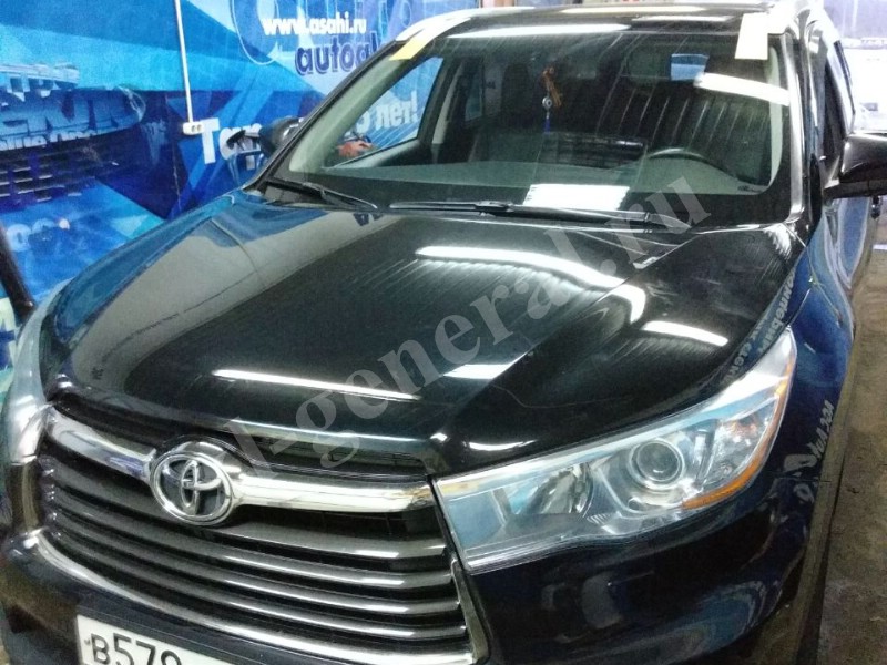 Лобовое стекло Toyota Highlander 2014-