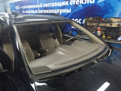 Установка лобового стекла TOYOTA LEXUS RX300330400 (5D) 2003-2008