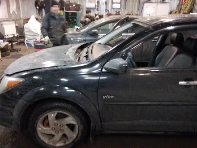 Установка лобового стекла Toyota Matrix 2002-2005