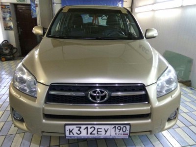 Установка лобового стекла TOYOTA RAV-4 2006-2012