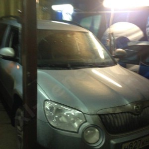 Установка автостекла SKODA YETI SUV 2009