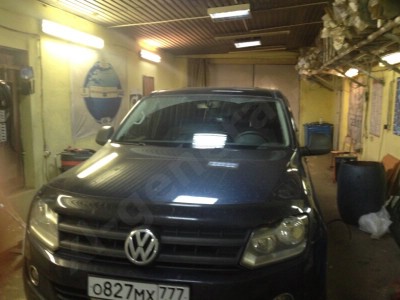 Установка автостекла Volkswagen Amarok 2D4D 2010-