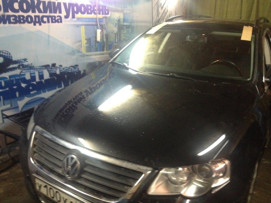 Лобовое стекло Volkswagen Passat B6 СД+УН 2005- Лобовое стекло Volkswagen Passat B6 СД+УН 2005-