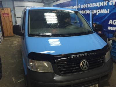 Установка лобового стекла Volkswagen MULTIVAN T5 -