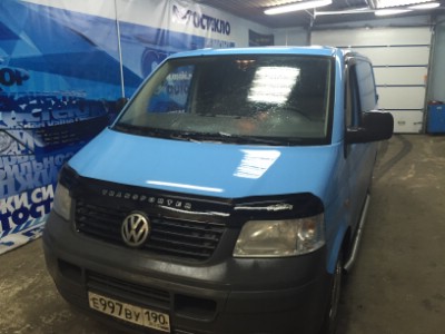 Установка лобового стекла Volkswagen MULTIVAN T5 -