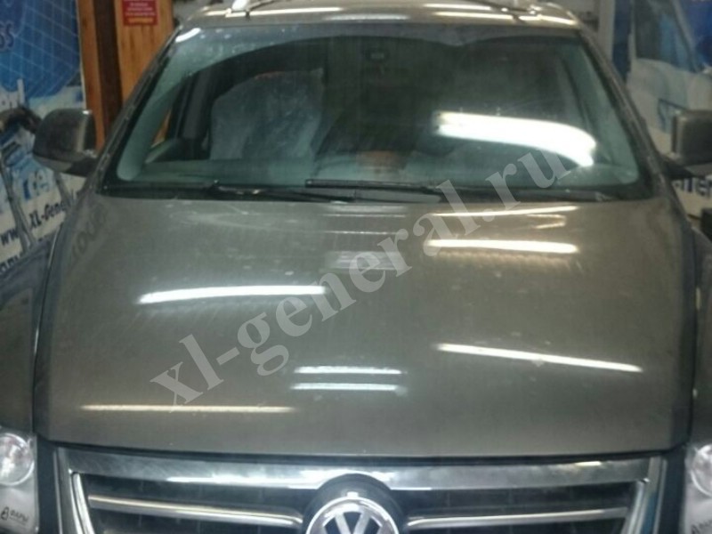 Лобовое стекло Volkswagen Touareg 2002-