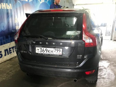 Установка лобового стекла Volvo XC60 2011-