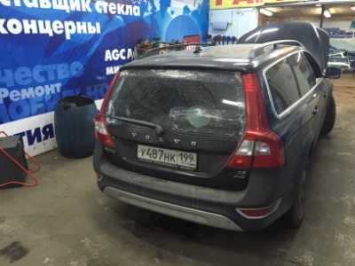 Установка лобового стекла VOLVO XC70 2007-