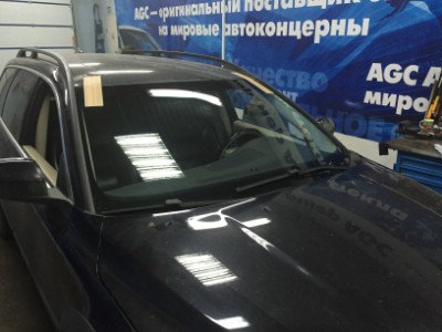 Установка лобового стекла VOLVO XC70 2007-