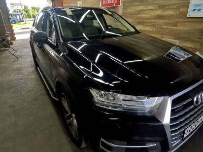 Установка автостекла Audi Q7 Quattro 2015-