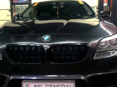 Установка лобового стекла BMW 5 2010-2017