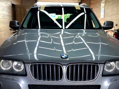 Установка лобового стекла BMW E83 -
