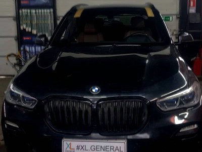 Установка лобового стекла BMW 5 G05 2019-