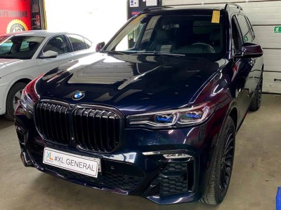 Установка лобового стекла BMW X7 -