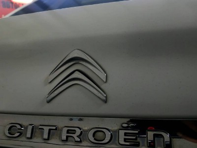 Установка лобового стекла Citroen C4 2010-2015