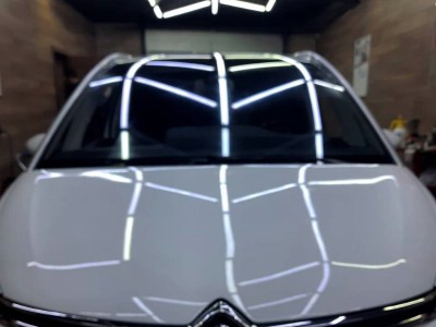 Установка лобового стекла Citroen C4 Picasso 2013-2018