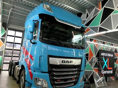 Установка лобового стекла Daf XF 2006-