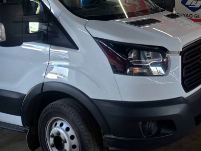 Установка лобового стекла Ford Transit 2014-