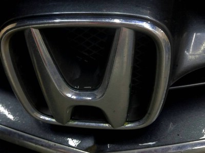 Установка лобового стекла Honda Accord VII 2002-2008