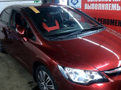 Установка лобового стекла Honda ivic VIII 2005-2011