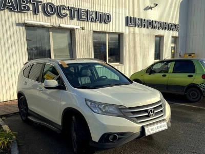 Установка лобового стекла Honda CR-V 2012-2018