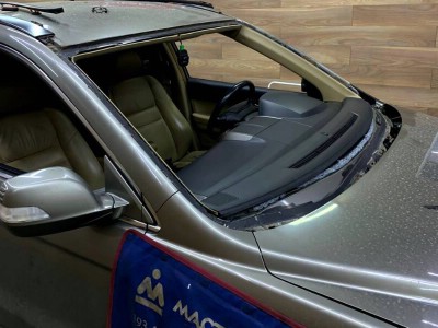 Установка лобового стекла Honda CR-V III -