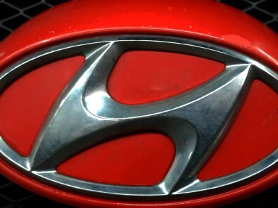 Установка лобового стекла Hyundai Getz 2002-