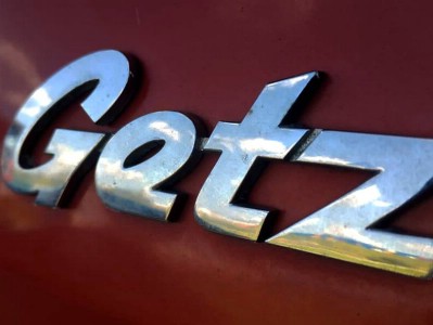Установка лобового стекла Hyundai Getz 2002-2011