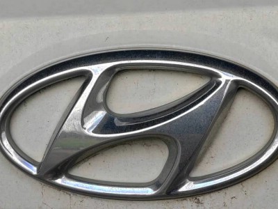 Установка лобового стекла Hyundai Grand Santa Fe III 2012-2018